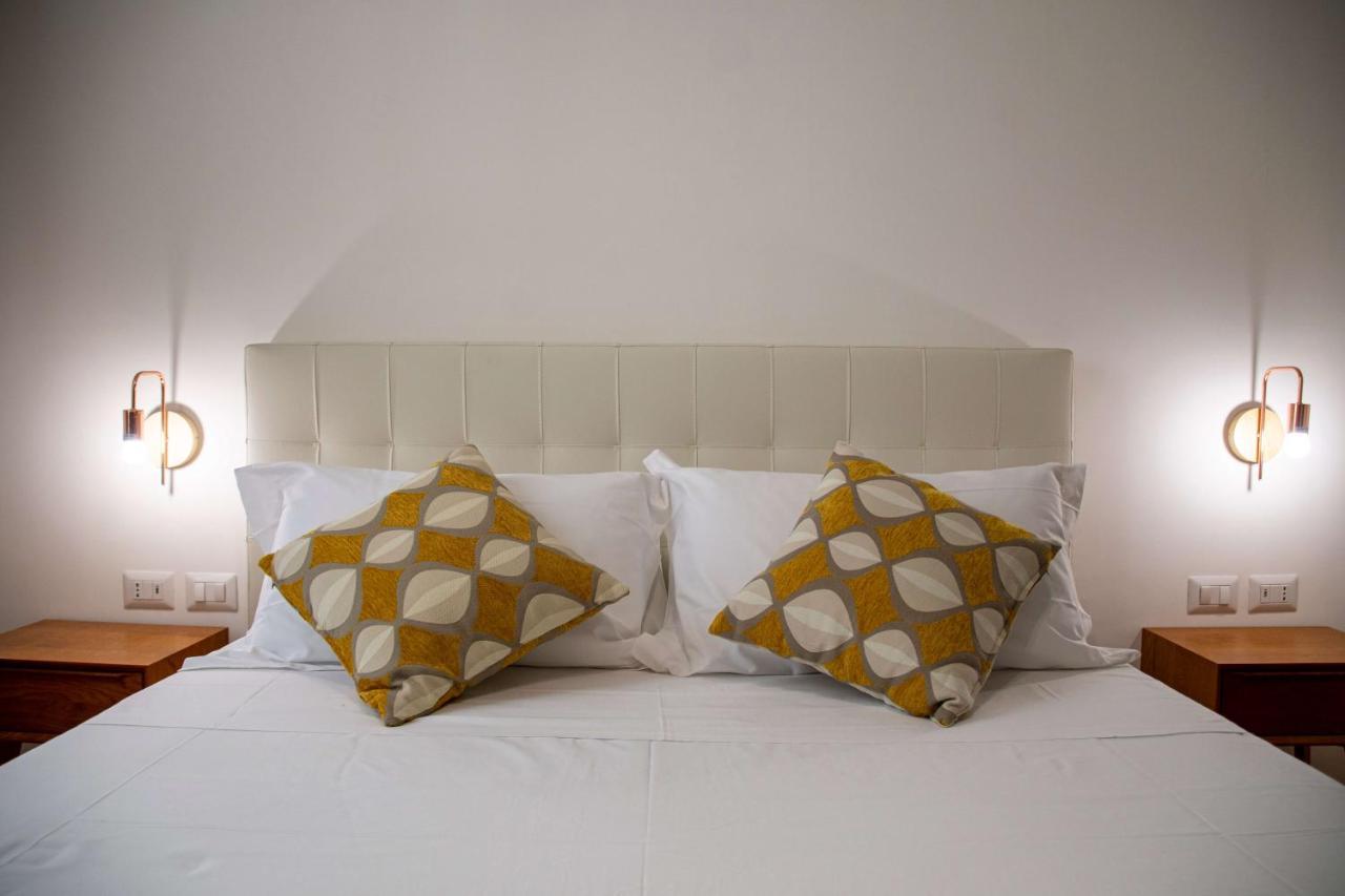 Castalia Apartments & Rooms Duomo Taormina Exterior foto